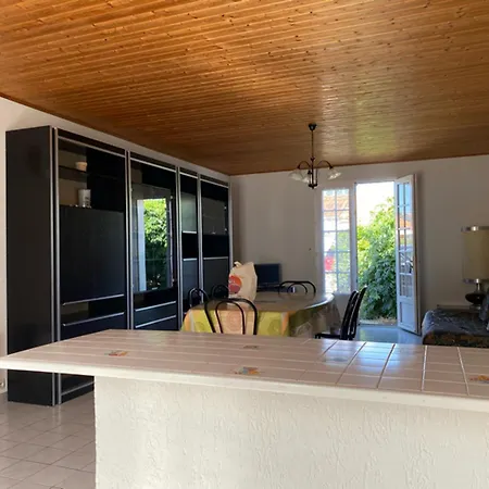 Maison A 1 Km De La - 4 Pers. - Fr-1-336-38